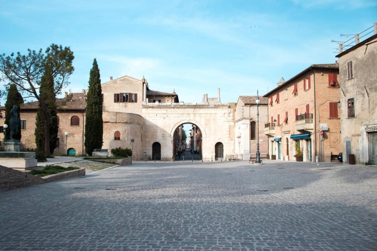 Loft Del Porto Villa Fano Buitenkant foto